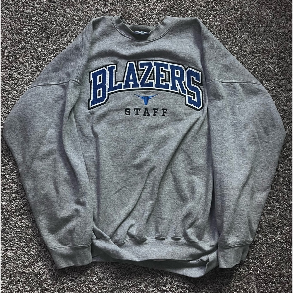 Vintage 00s crewneck